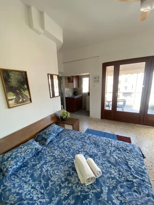 Mosaics Easystay Room 360'View Атина Екстериор снимка