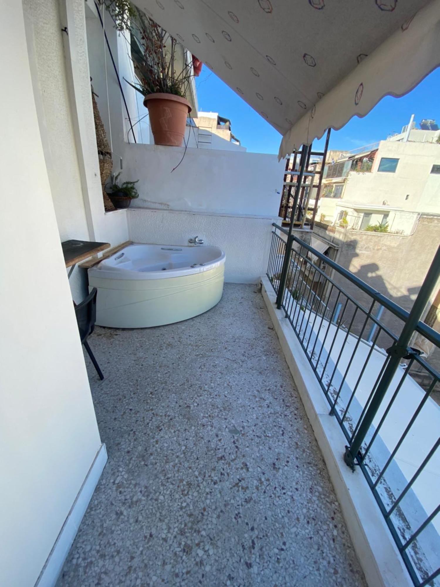 Mosaics Easystay Room 360'View Атина Екстериор снимка